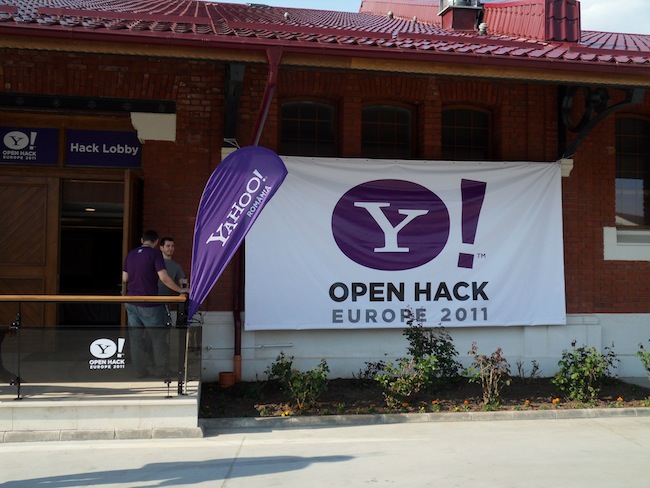 Open HackDay 2011 - Premier jour - Photo de groupe des participants