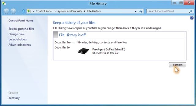 Fenêtre de configuration de File History dans Windows 8