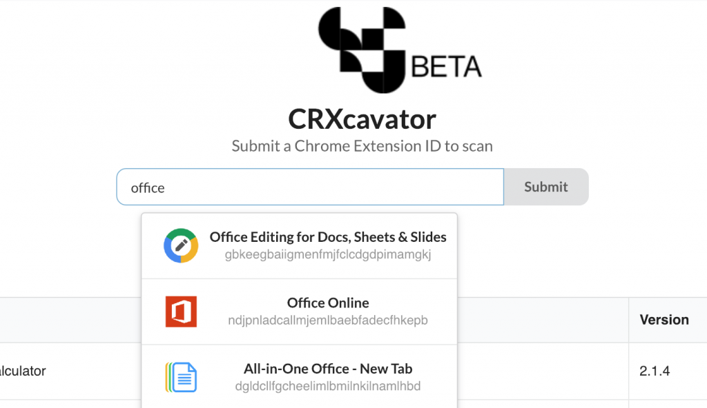 Capture d'écran de l'interface utilisateur de CRXcavator montrant une extension Chrome avec un score de risque de 5 étoiles