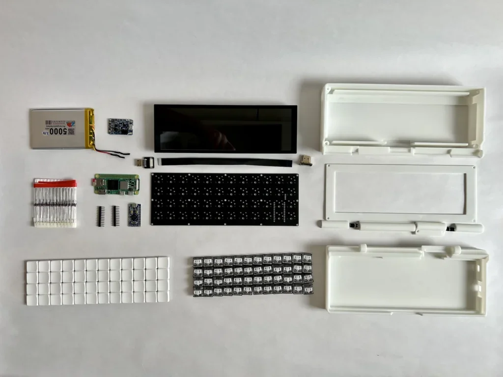 PC portable DIY rétro avec clavier en bois