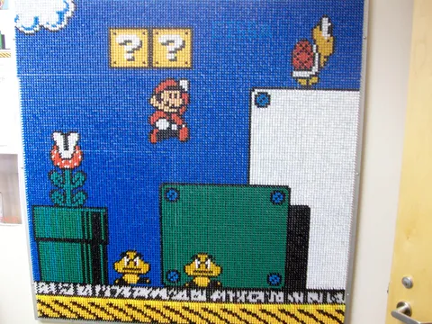 Illustration de Mario dans l'espace avec une fusée