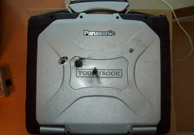 Panasonic Toughbook 30 - Le test ultime : Ports et connectivités