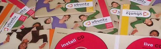Le packaging de Ship-it avec des CDs Ubuntu