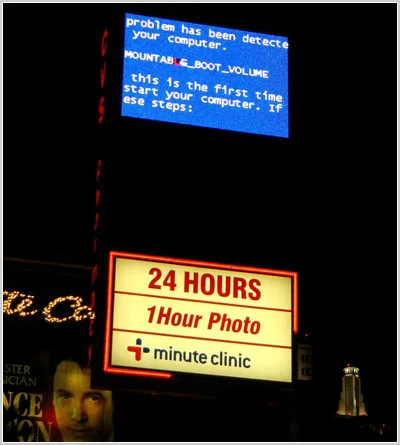 Une photo d'un écran bleu avec des codes d'erreur