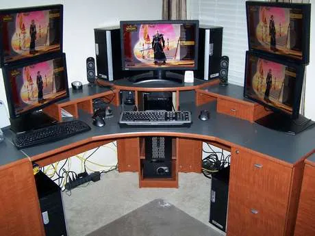 geek computer station 1