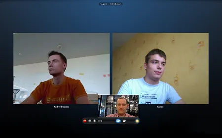 Image montrant une réunion en vidéoconférence sur Skype
