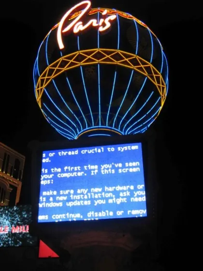 Vue aérienne de Las Vegas avec un écran bleu en premier plan
