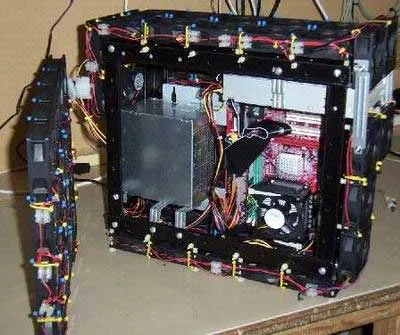 Pâte thermique appliquée sur le processeur d'un PC