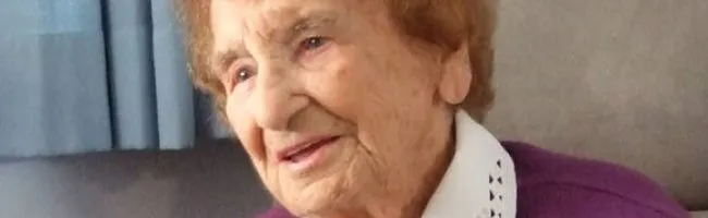 Olive Riley en train de bloguer à l'âge de 108 ans